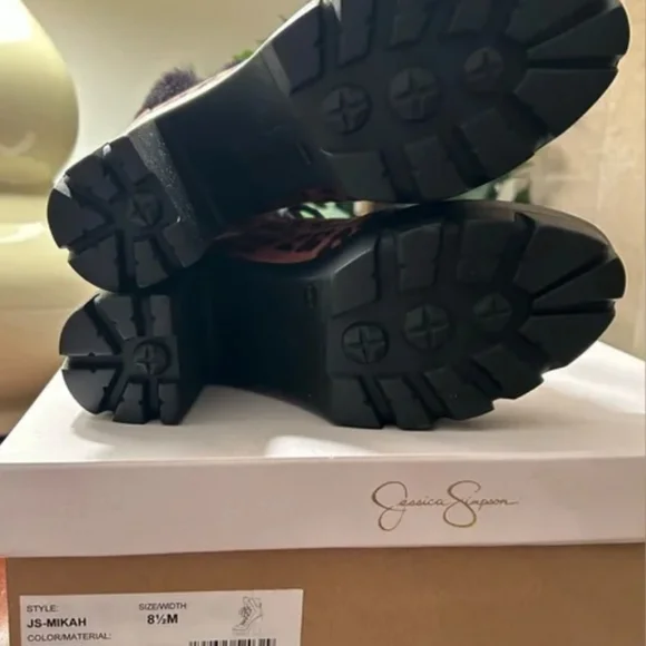 Jessica Simpson Mikah Boot 8.5 - Picture 5 of 8